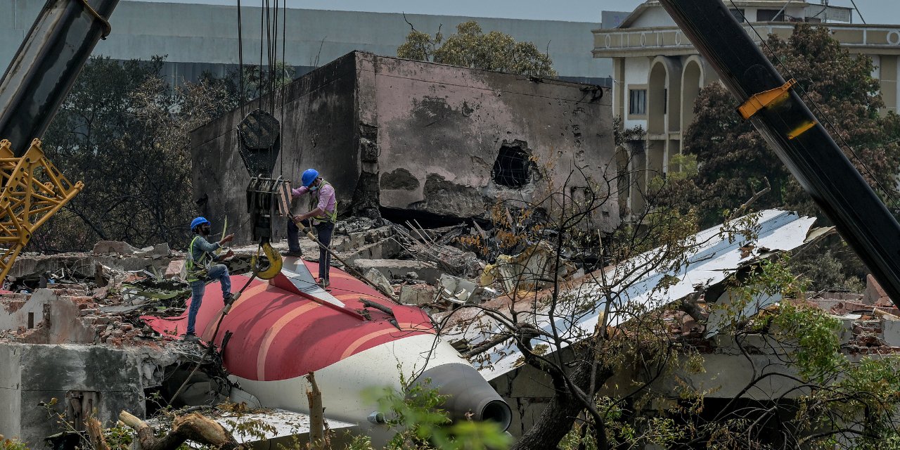 Air India kazasında "ihmal" iddiası: Güvenlik bülteni uygulanmamış