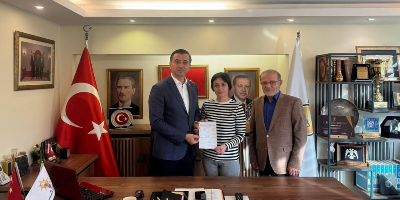 Ayşe Barım'ın reklam müdürü AKP üyesi oldu