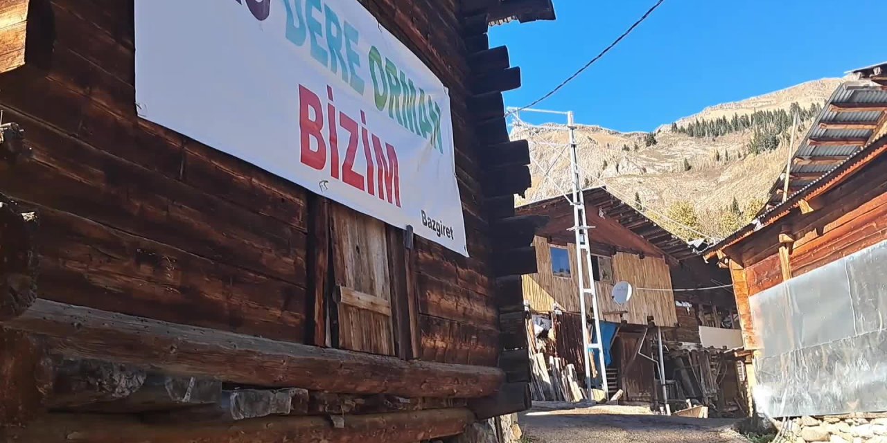 Şavşat'ta köylüler madene karşı ayakta: Bu dere son dereymiş gibi...