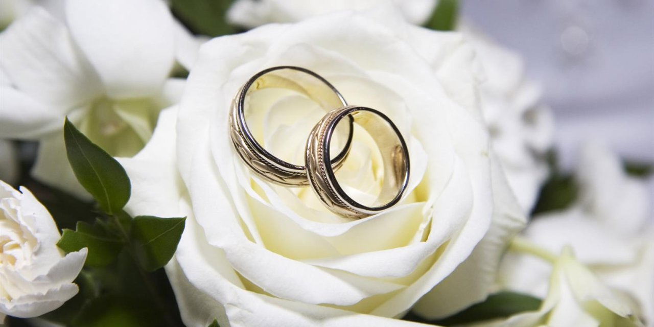 Kadının soyadından sonra sıra kütükte: AYM “koca hanesi”ni görüşecek