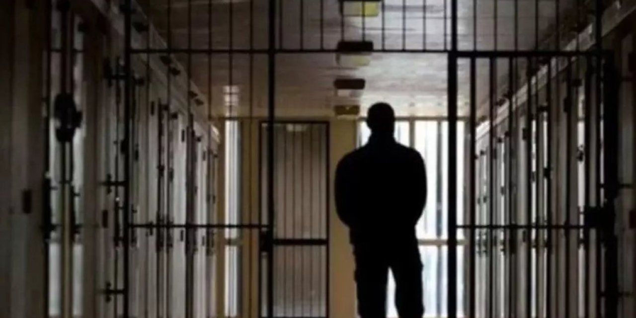 Hapishane raporu: Tecrit derinleşiyor, tahliyeler keyfi biçimde engelleniyor