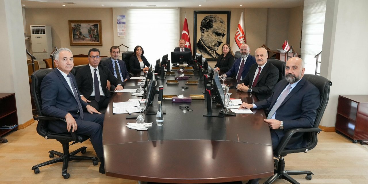 Deniz Güçer, RTÜK Başkanvekilliğine seçilen ilk kadın üye oldu