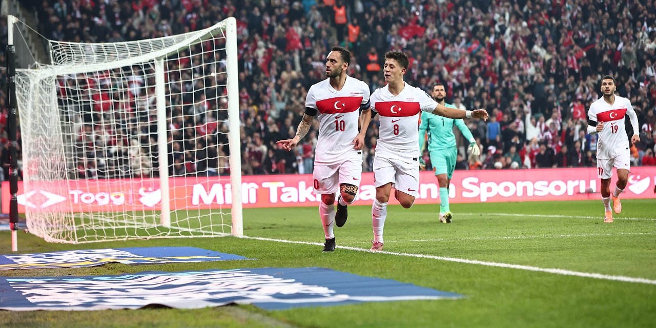 Türkiye, Bulgaristan'ı 2-0 mağlup etti, Play-off'u garantiledi