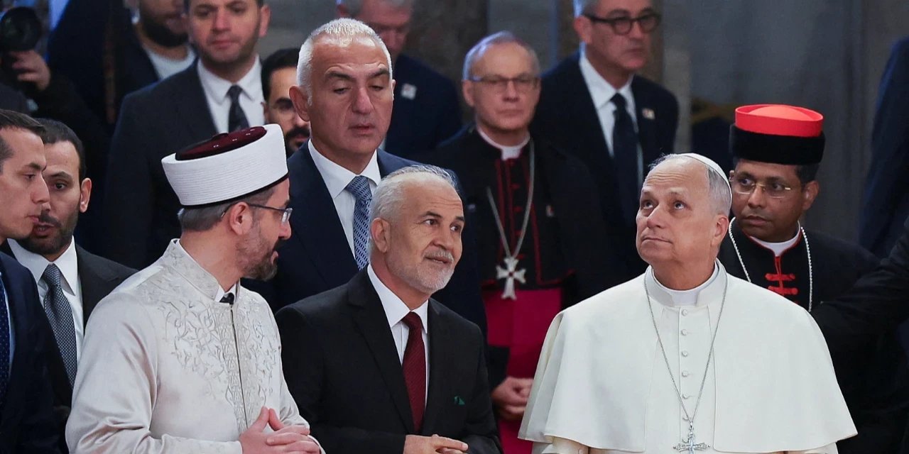 Papa 14’üncü Leo, Sultanahmet Camisi’ni ziyaret etti