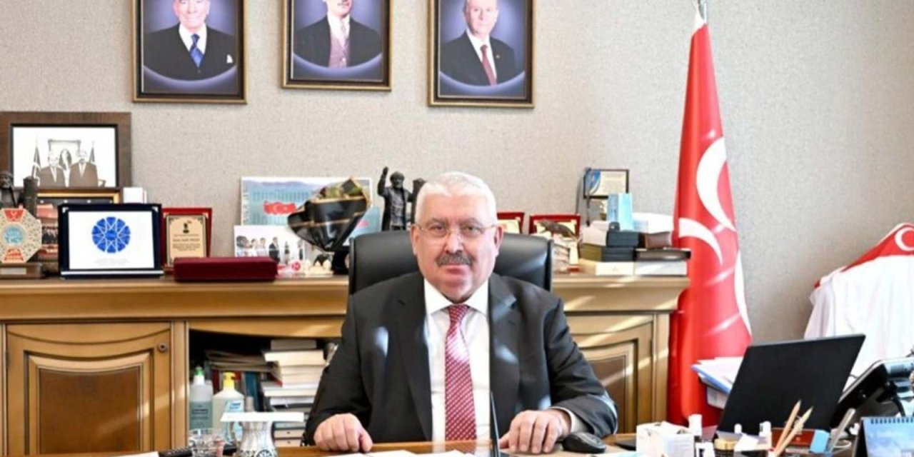 MHP'den "Kuruluş Orhan"lı Papa ziyareti eleştirisi