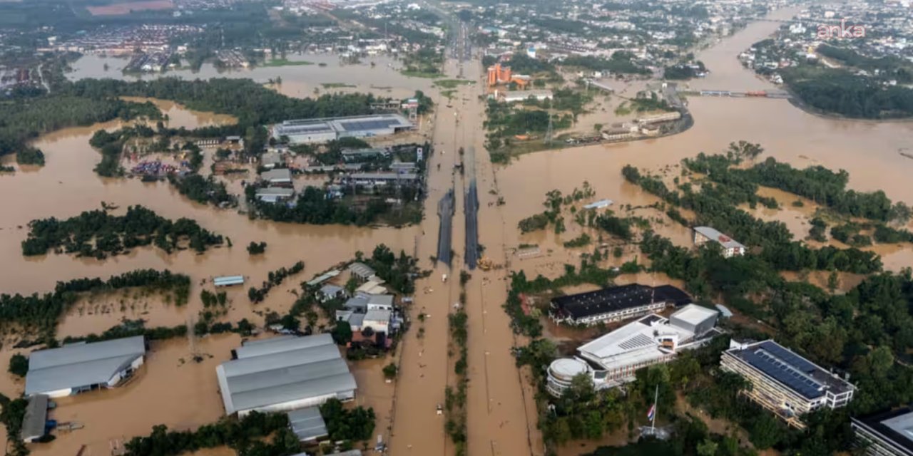 Güneydoğu Asya’daki selde 954 kişi yaşamını yitirdi