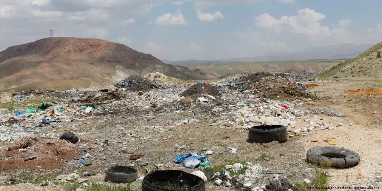 Türkiye'de toprak nasıl kirleniyor?