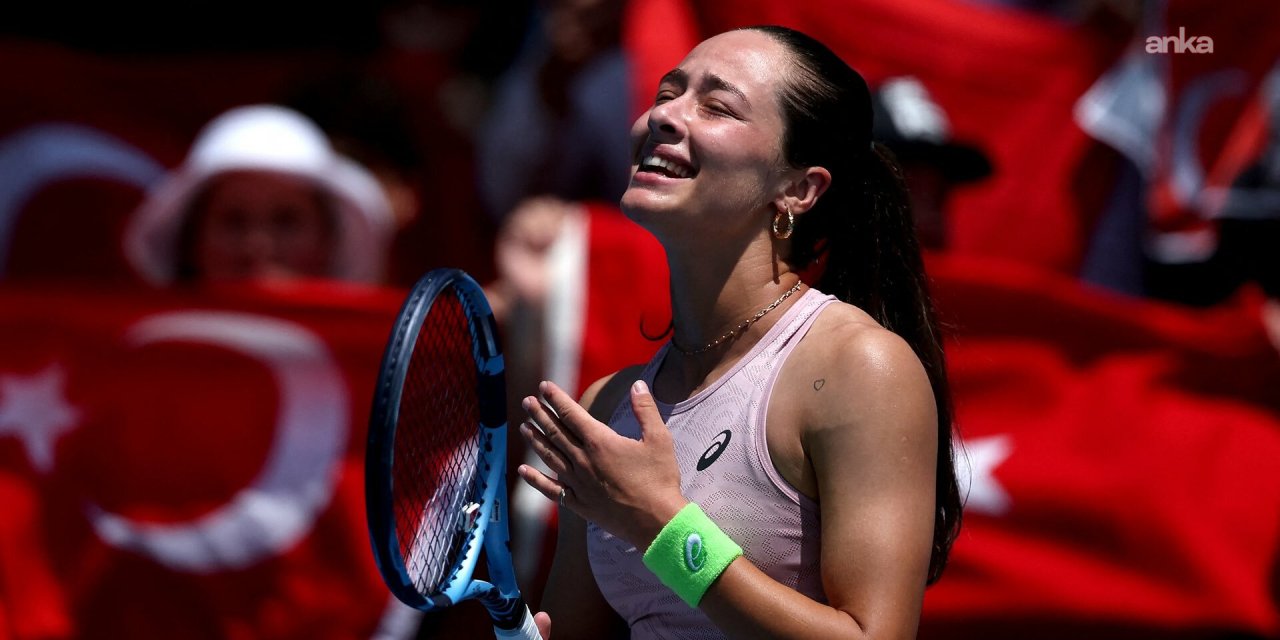 Milli tenisçi Zeynep Sönmez tarih yazıyor: Avustralya Açık'ta 3. turda