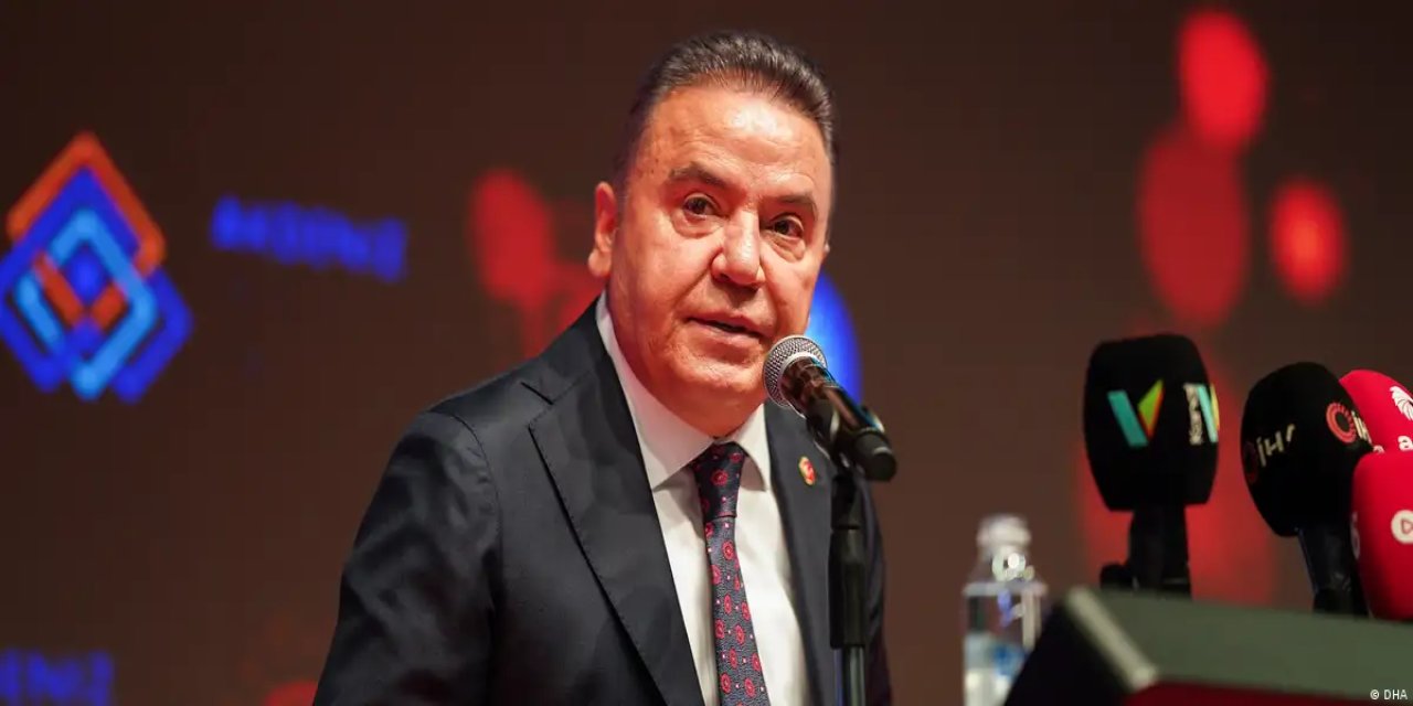 Muhittin Böcek iddianamesi: Kim neyle suçlanıyor?