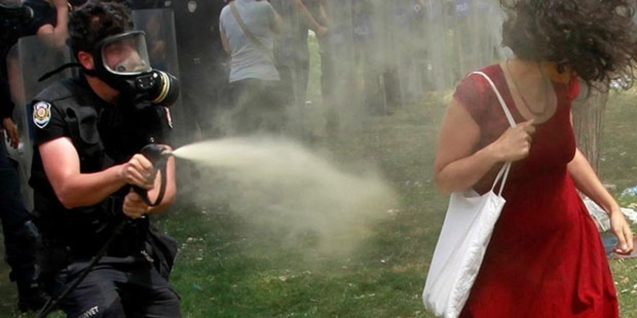 Gezi’nin Kırmızılı Kadını Ceyda Sungur’dan mektup var: Bir “biz” var ve hâlâ çok kalabalığız