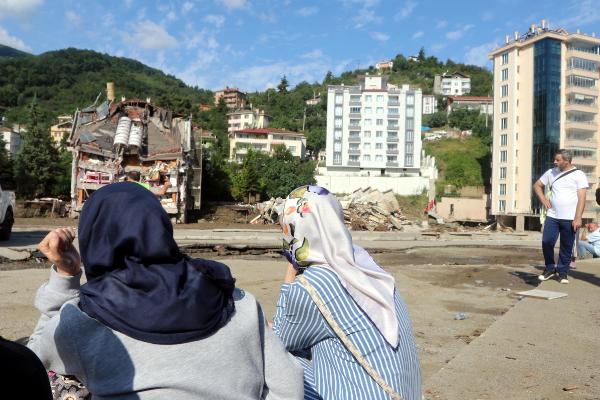 Bozkurt'ta sel felaketi: WhatsApp grubuna gelen son mesaj "Burası çok kötü, dua edin" oldu...