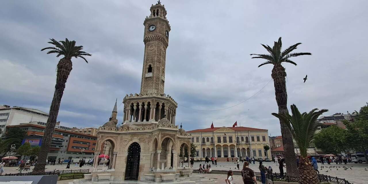 Hikâyelerini saklayan binalar