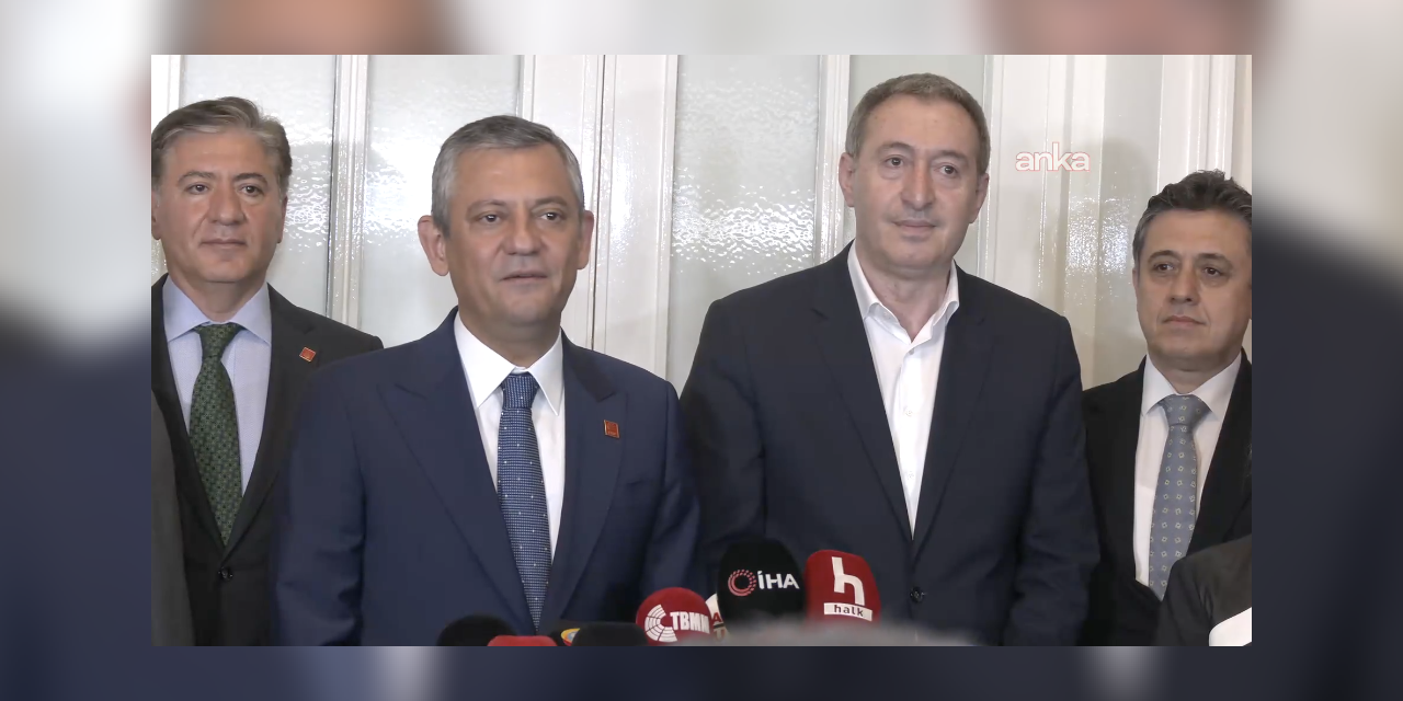 Tuncer Bakırhan'dan Özgür Özel'e ziyaret: CHP'nin bu süreci aşabileceğine inanıyoruz
