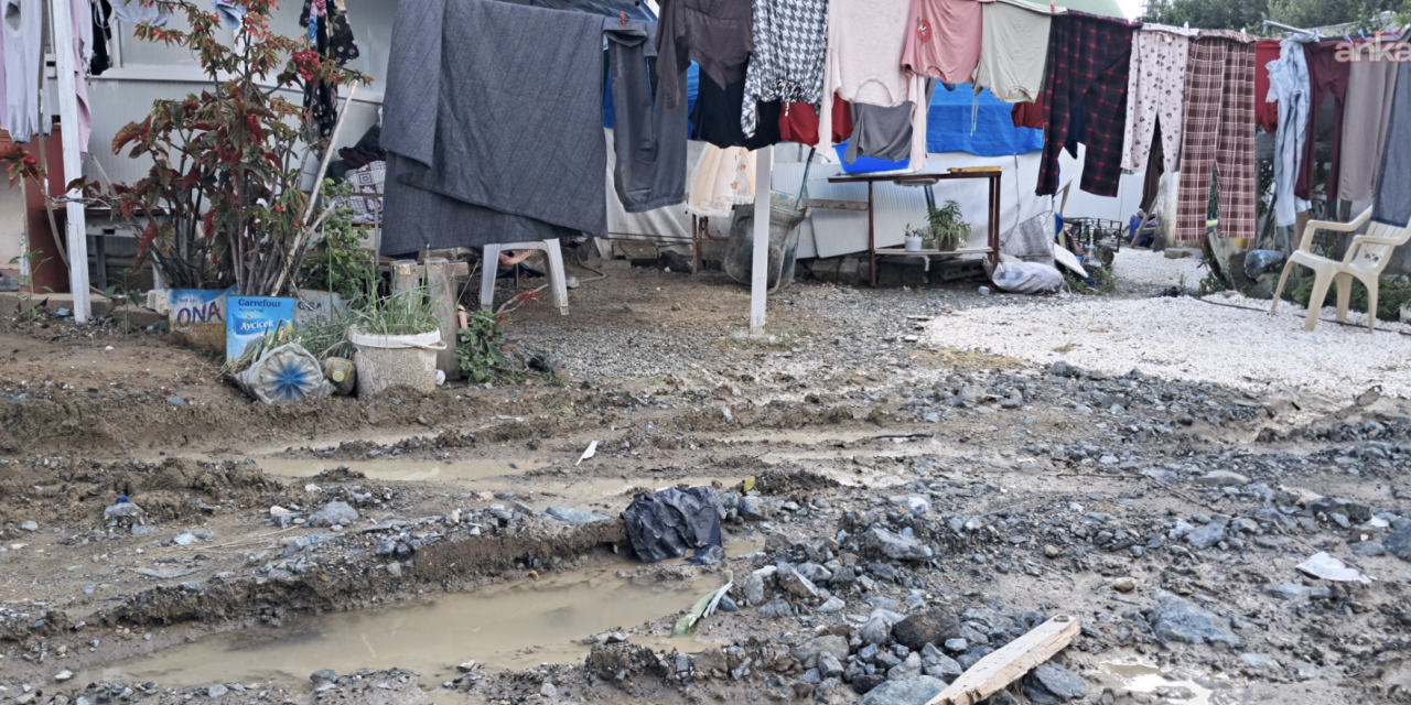 Hatay’da sel mağdurlarından çağrı: Sesimizi duyun, yatacak yerimiz yok