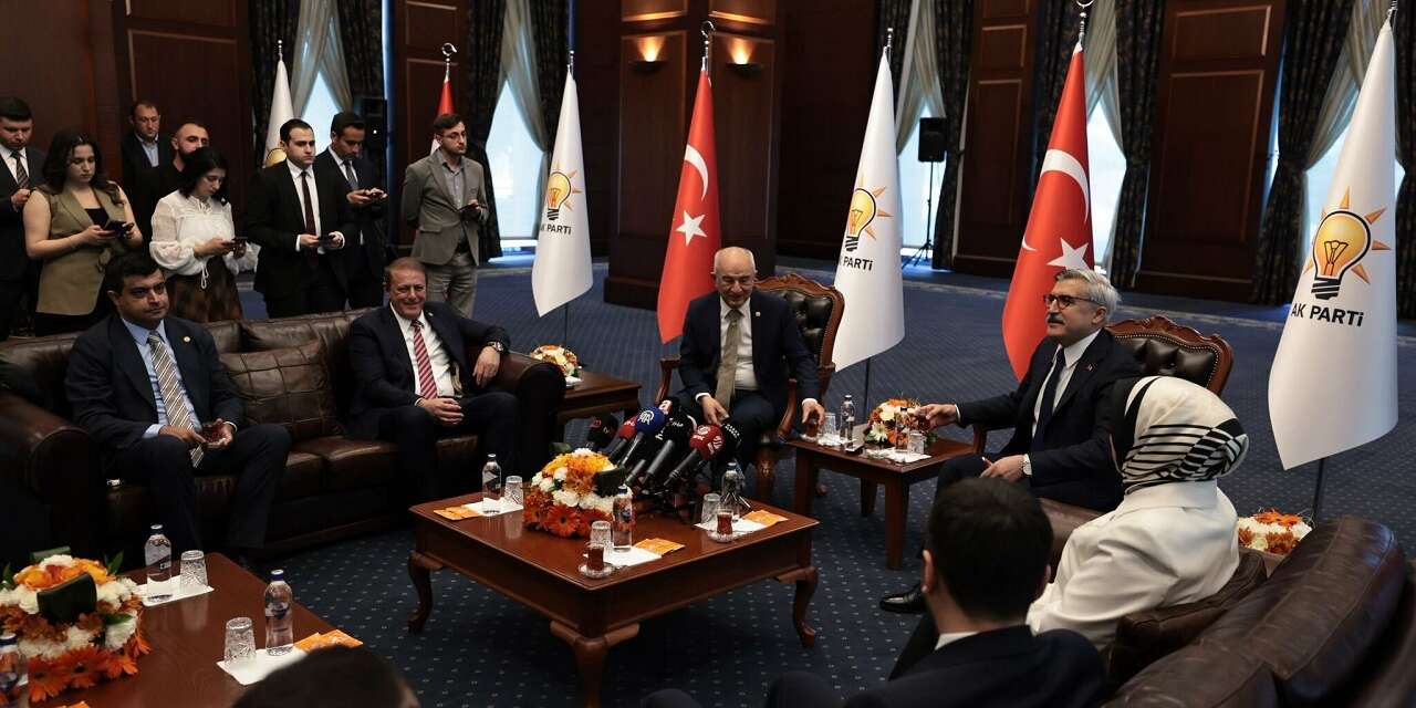CHP'den AKP'ye bayram ziyareti: Türkiye davasına, birlikte omuz vereceğiz