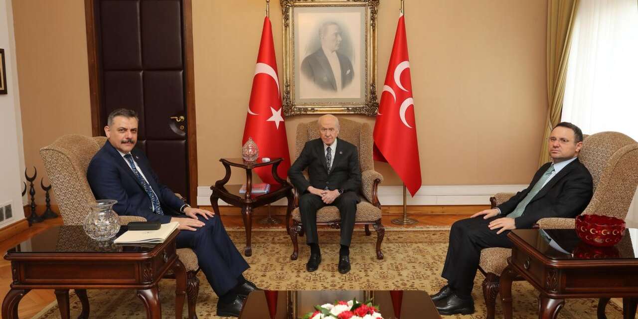 Mustafa Çiftçi ve Akın Gürlek'ten Bahçeli'ye ziyaret