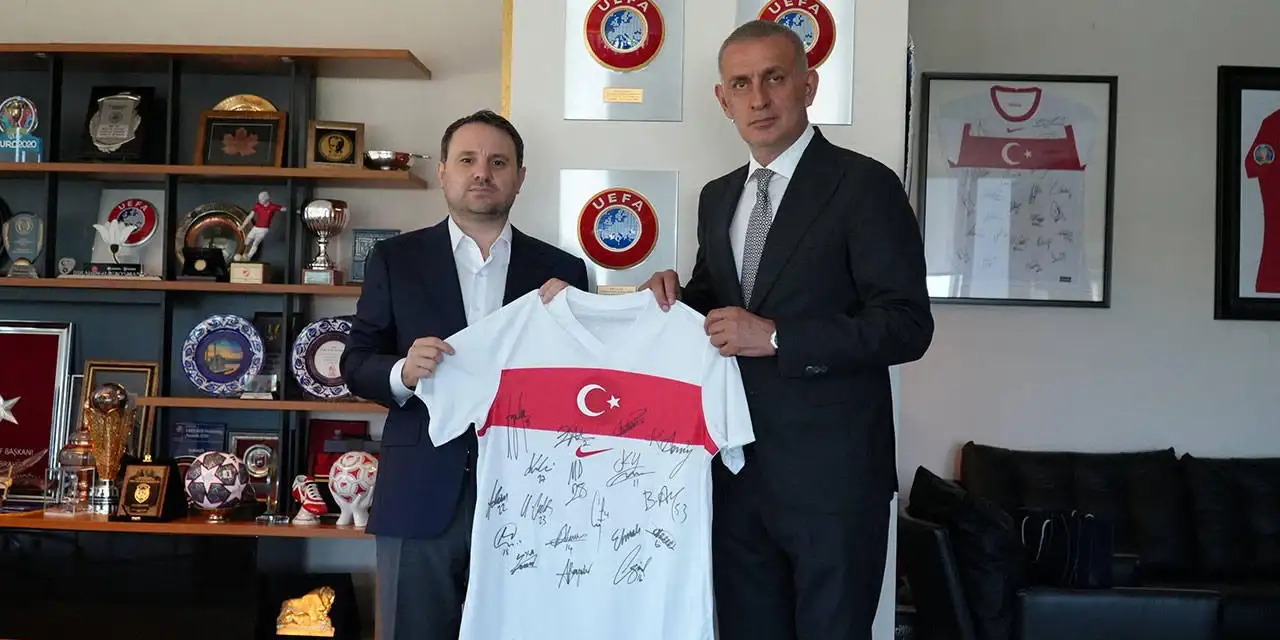 A Milli Takım eleştirilmişti... TFF Başkanı Hacıosmanoğlu, Akın Gürlek’ten yasa istedi