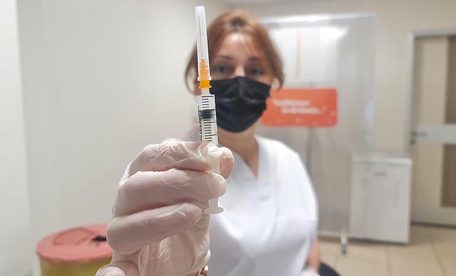 Bakanlık 4. doz aşı randevu sistemini iptal etti