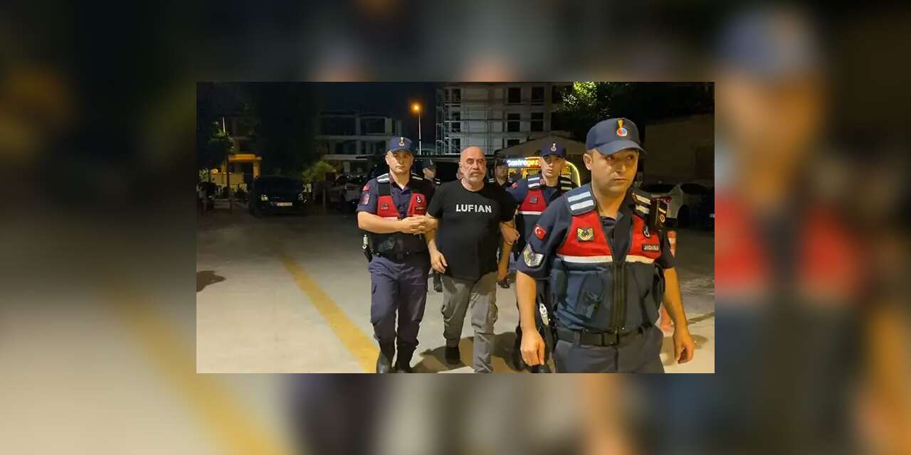Bursa'da uyuşturucu operasyonu düzenlendi: Yönetmen Ezel Akay ve kardeşi gözaltına alındı
