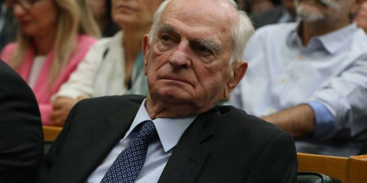 Önder Sav, CHP’den istifa etti: CHP başkalaştırılmış bir partiye dönüştü