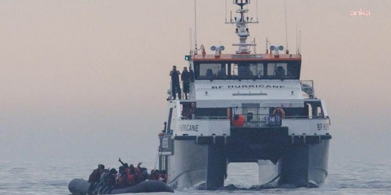 Manş Denizi'nde göçmenleri taşıyan tekne yandı: 157 kişi kurtarıldı