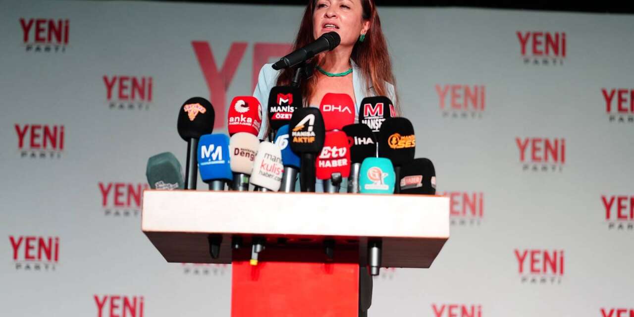 Yeni Parti'ye yönelik operasyon: Manisa il başkanına gözaltı