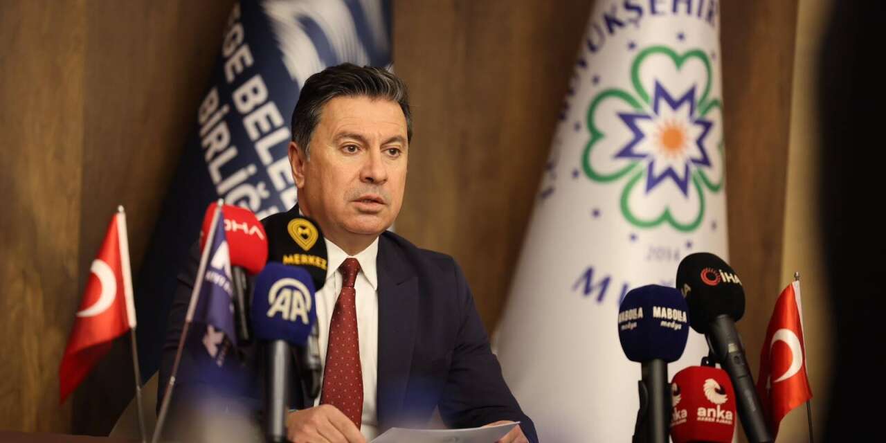 Muğla Büyükşehir Belediye Başkanı'ndan "Veli Ağbaba müdahale etti" iddiasına yalanlama