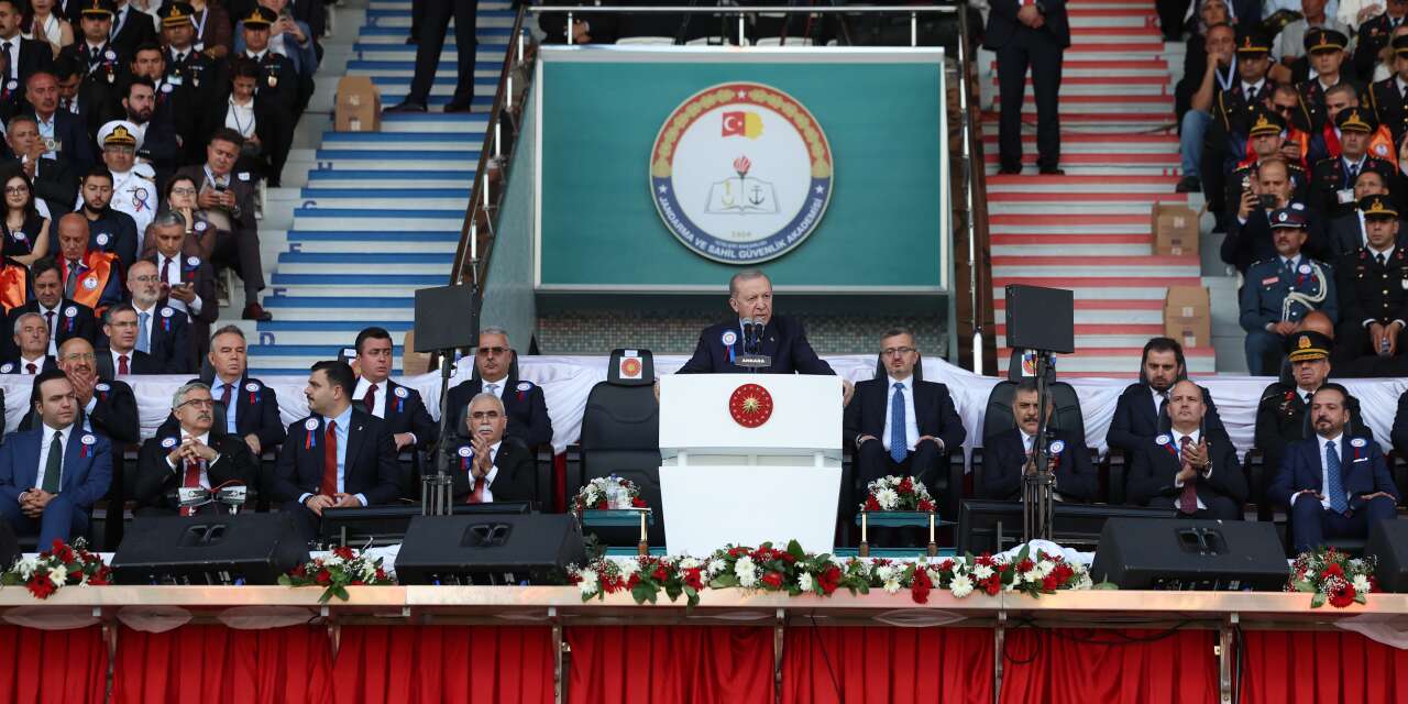 Erdoğan'dan "çerçeve yasa" açıklaması: Tarihi bir adım olarak görüyoruz