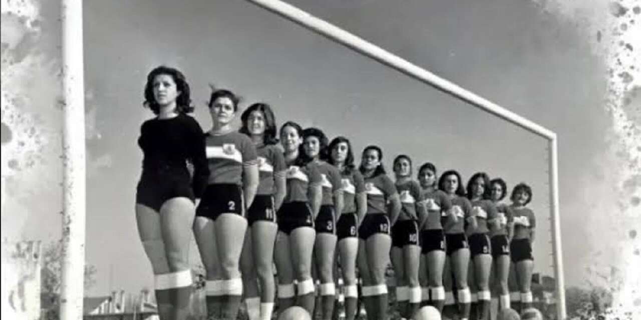 Ofsayt çizgisini aşan kadınlar