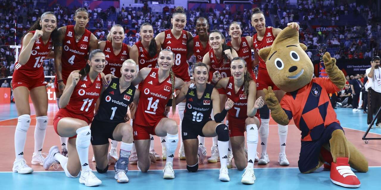 A Milli Kadın Voleybol Takımı, CEV Avrupa Şampiyonası'nda 3'te 3 yaptı