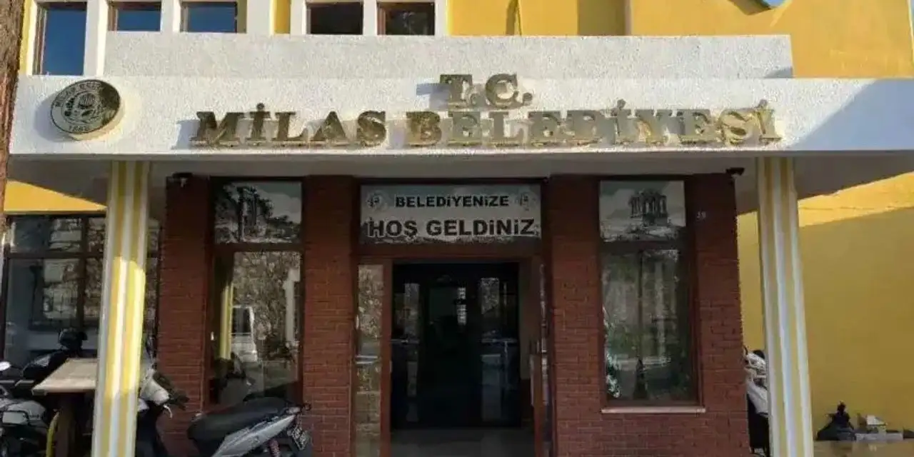 Milas Belediyesi'ne operasyon