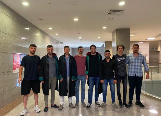 "Hudut Namustur" pankartı asanlardan Semir Yapıcı, saldırıya uğradı