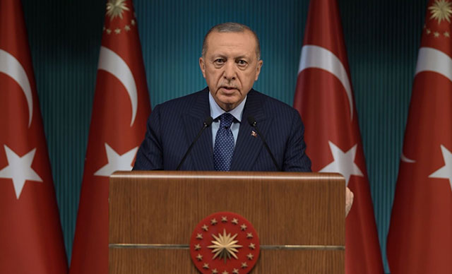 Erdoğan: "Bir tarafta açlığın, diğer tarafta lüksün hüküm sürdüğü bu düzen devam edemez"