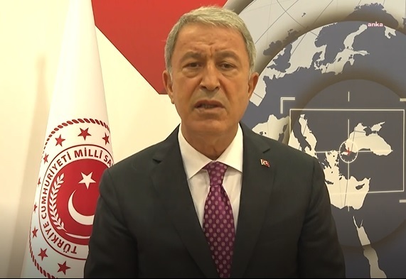 Bakan Akar'dan Kabil Havalimanı açıklaması: "Talep gelirse değerlendirmeye hazırız"