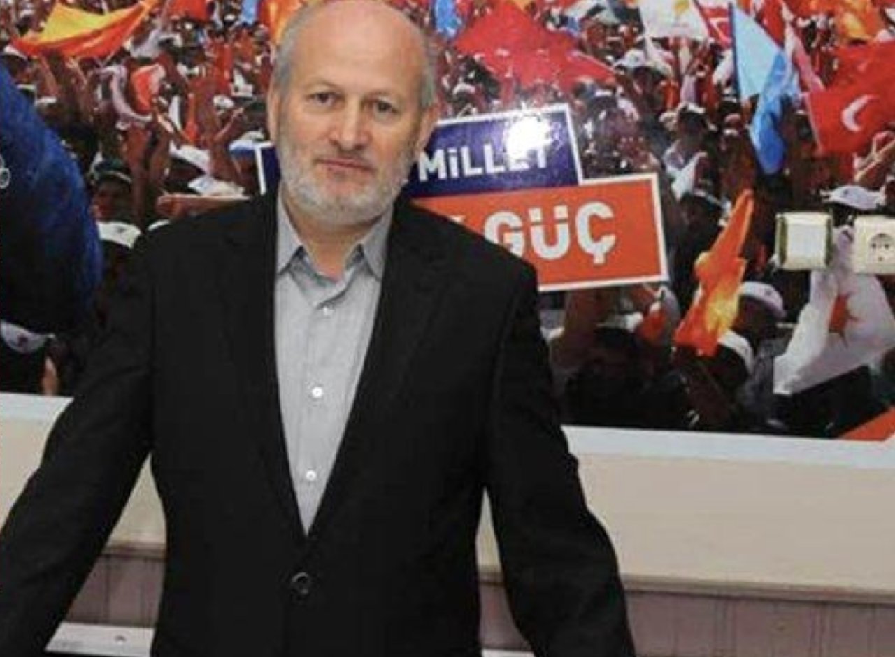 AKP'li başkan: "Nutuk okuyanlar barda kafa çekerken, Kur’an okuyanlar SİHA uçuruyor”