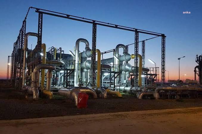 Sanayide ve elektrik üretiminde kullanılan doğal gaz fiyatına yüzde 14,99 zam