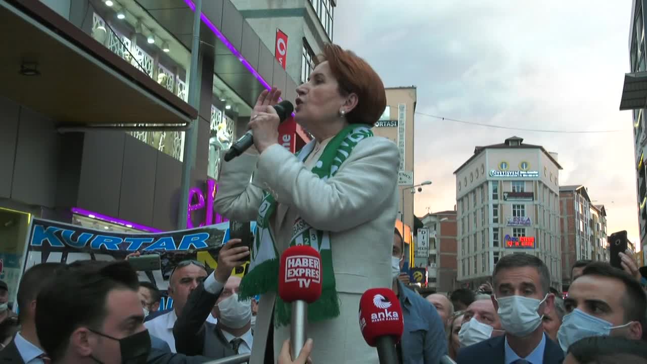 Akşener'den çok maaşlı bürokrat tepkisi: "Haram zıkkım olsun"