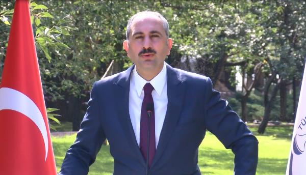 Adalet Bakanı Gül'e göre "Failden faile değişebilen yargısal aktivizm" mazide kalmış