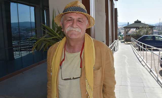 Tiyatro sanatçısı Orhan Aydın saldırıya uğradı