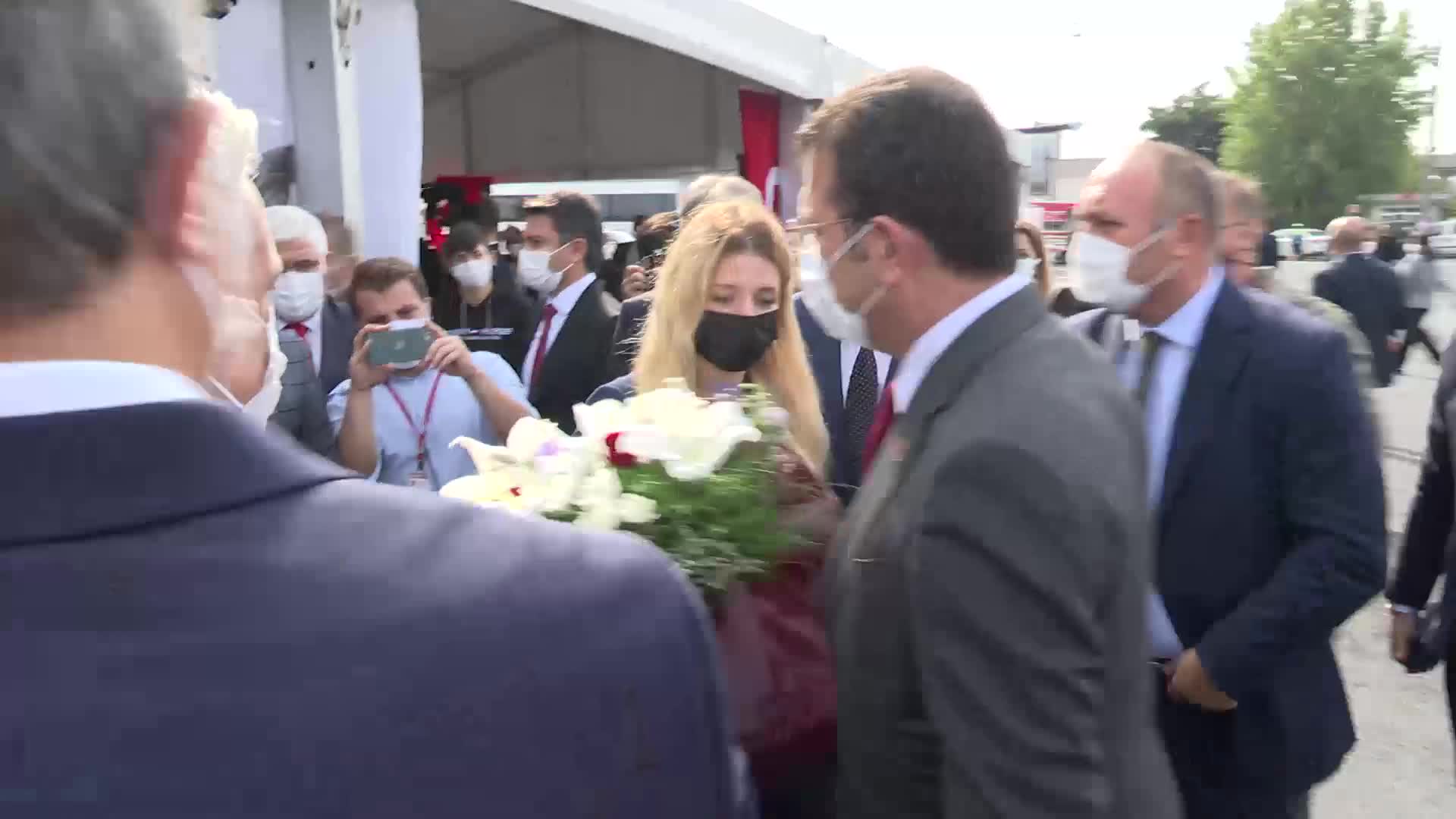 Cumhurbaşkanlığı'ndan yaklaşık 1 yıl onay çıkmadı, İBB öz kaynaklarıyla 160 yeni metrobüs aldı