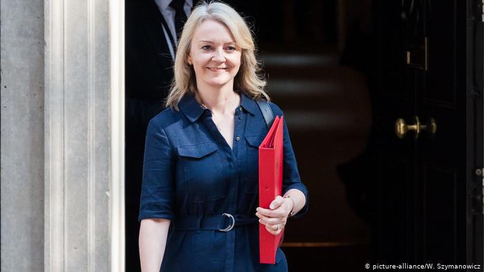 İngiltere'de kabinede revizyon: Yeni Dışişleri Bakanı Liz Truss
