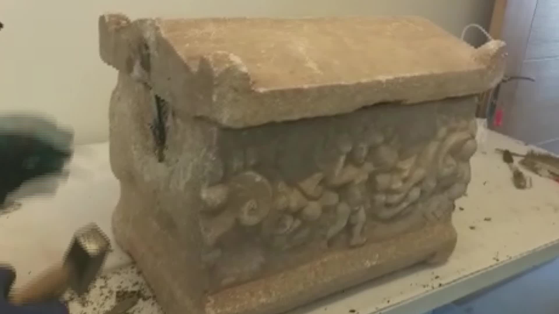 Tarihi eser kaçakçılarına operasyon: Roma dönemine ait lahiti 750 bin dolara satacaklardı