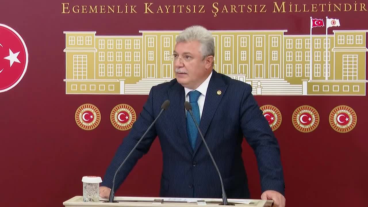 AKP'li Akbaşoğlu: "İkinci 20 yılımızda milletin ekonomik durumunu çok daha iyi bir noktaya çıkarma hususunda gayretlerimiz olacak"