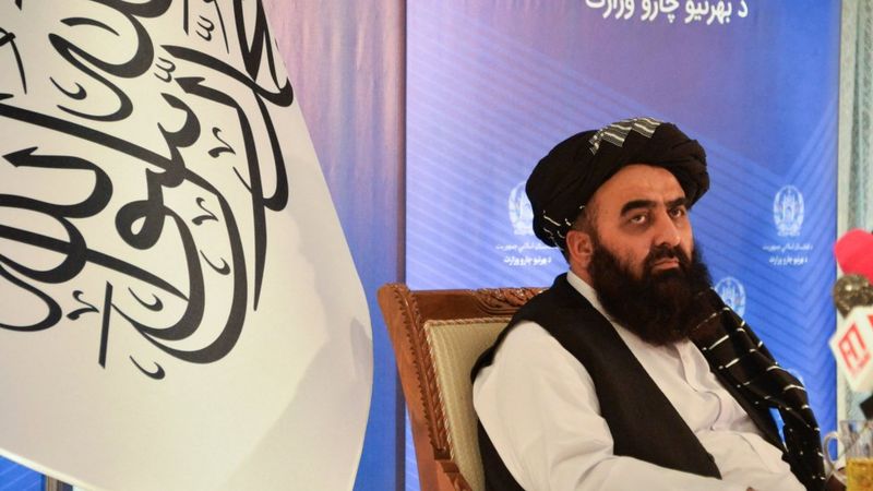Taliban, İnsan Hakları Komisyonu'nu 'gereksiz' diye feshetti