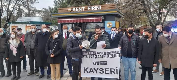 Gençlerin KYK borcu isyanı: Asgari ücret alıyoruz, onun da 4'te 1'i KYK borcu için kesiliyor"