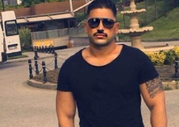 Fenerbahçe ve Beşiktaş'ın eski futbolcusu yol kavgasında 1 kişiyi öldürdü