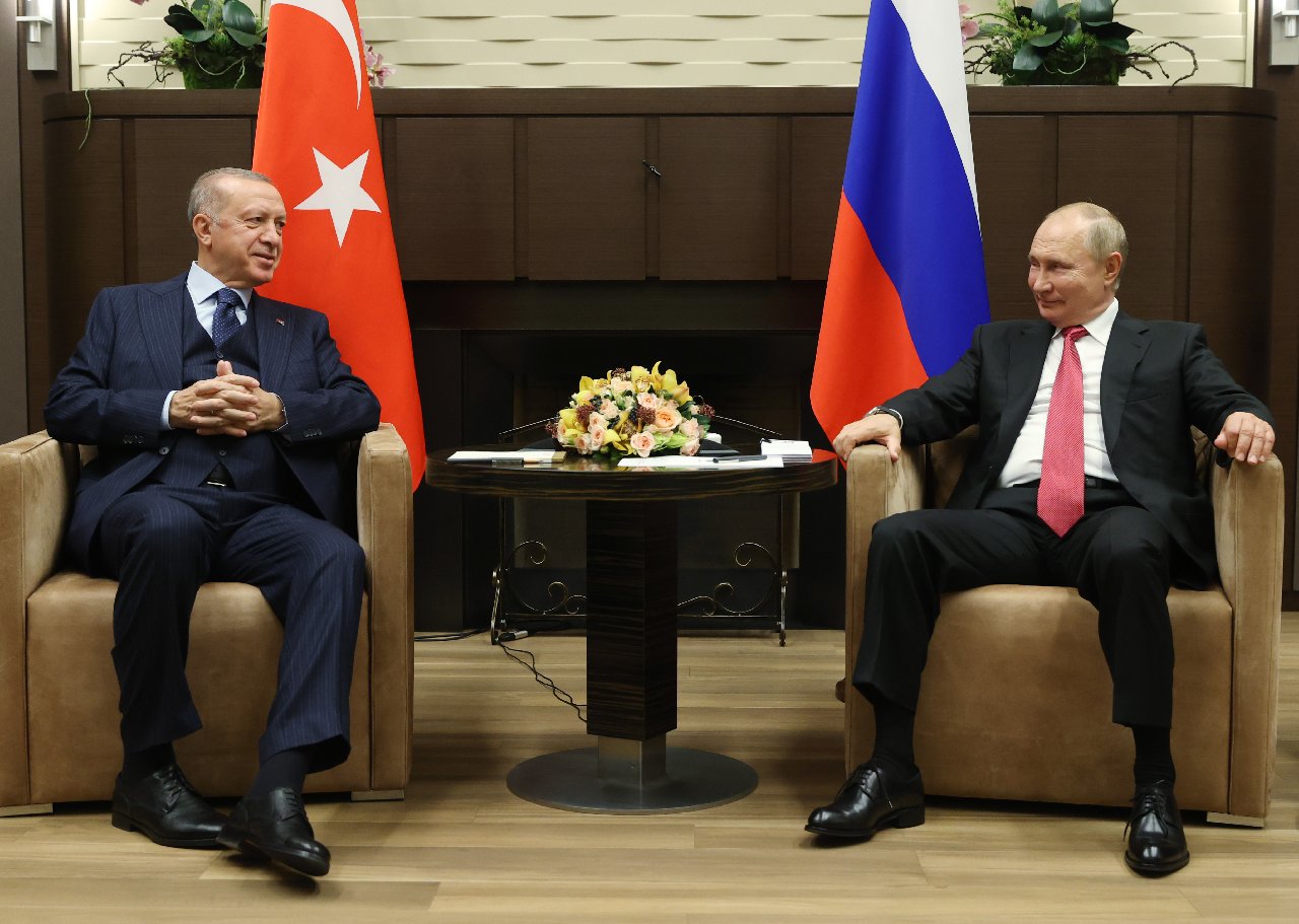 Gazeteci Fehim Taştekin: Rusya İdlib’de baskıyı artıracak