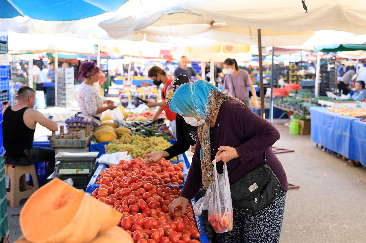 Ziraat Odaları açıkladı: Kuru soğan 3,5 kat, maydonoz ve elma 3,4 kat fazlaya satılıyor