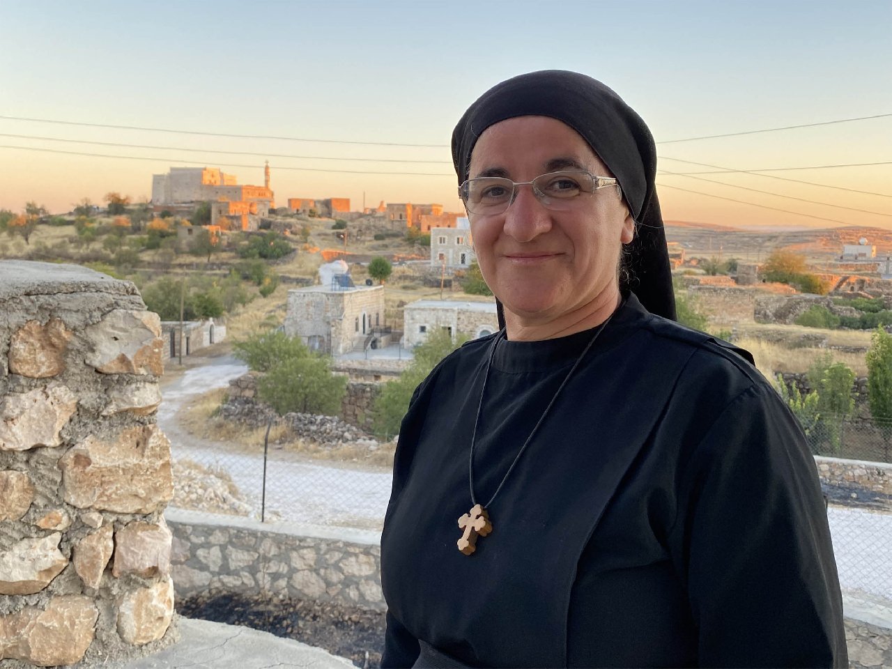 Süryani Rahibe Hatune Doğan, 36 yıl sonra Midyat'taki köyüne döndü