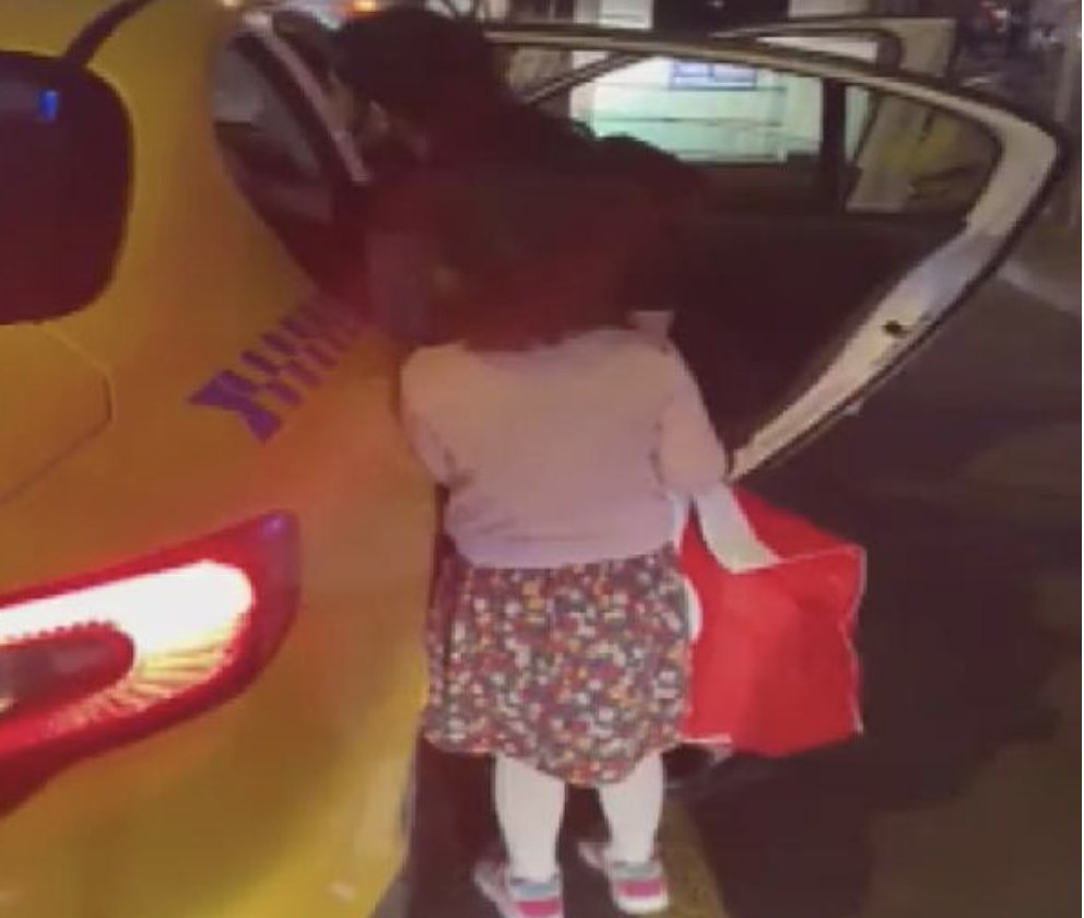 "Çocuğum üşüyor" diyen yolcuyu almayan taksiciye 1339 lira ceza verildi, 3 gün trafikten men edildi